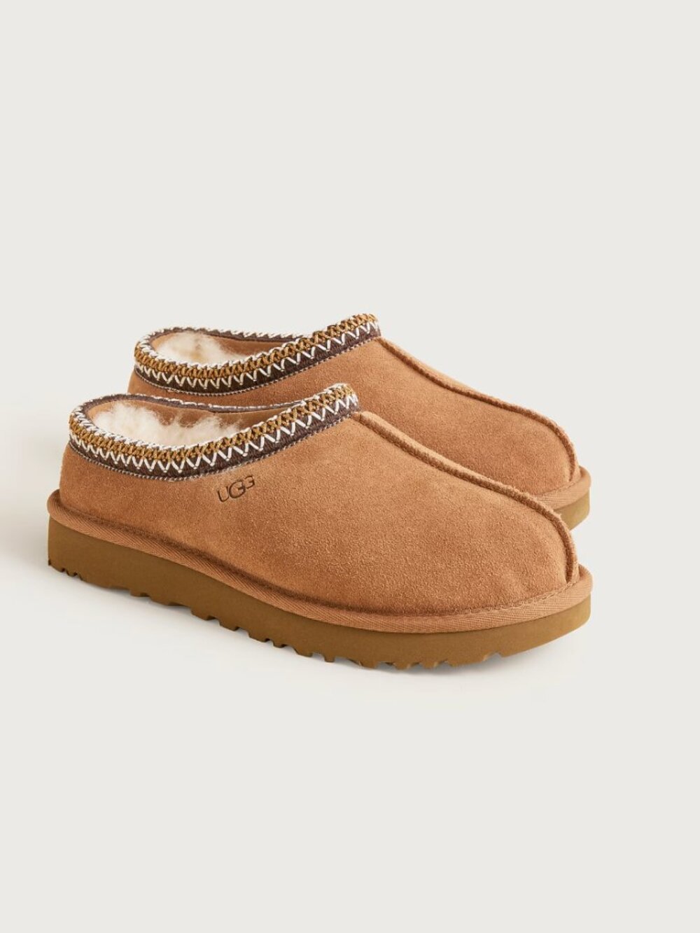 Ugg Tasman Slippers in Chestnut (size 8)